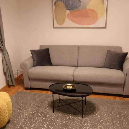 Etal Luxury Apartman *