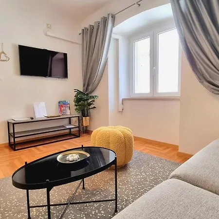 Apartment Etal Luxury